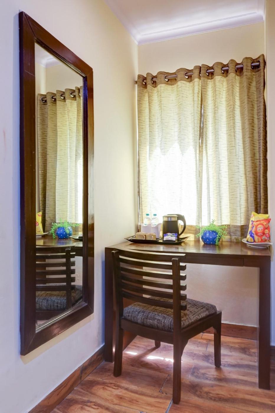 The Pearl- A Royal Residency New Delhi