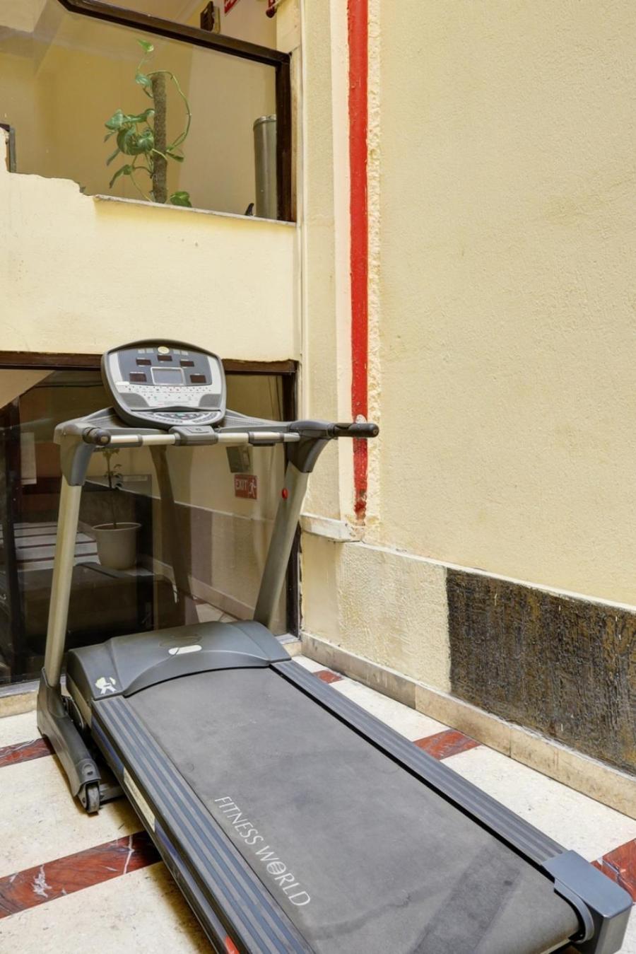 The Pearl- A Royal Residency Hotel New Delhi